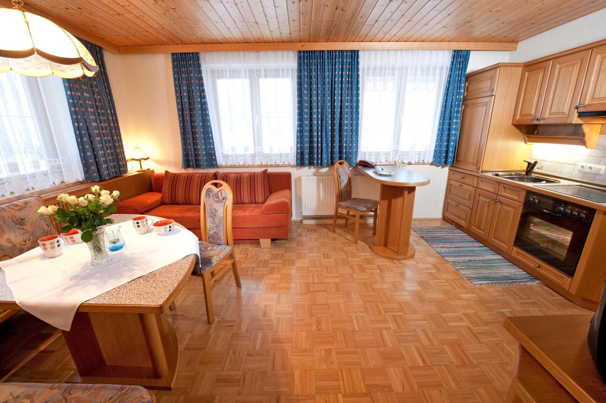 Haus Grutschnigg Appartement Bad Gastein Buitenkant foto