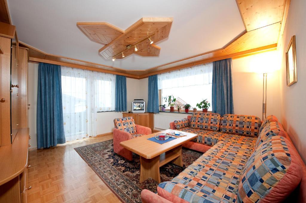 Haus Grutschnigg Appartement Bad Gastein Kamer foto